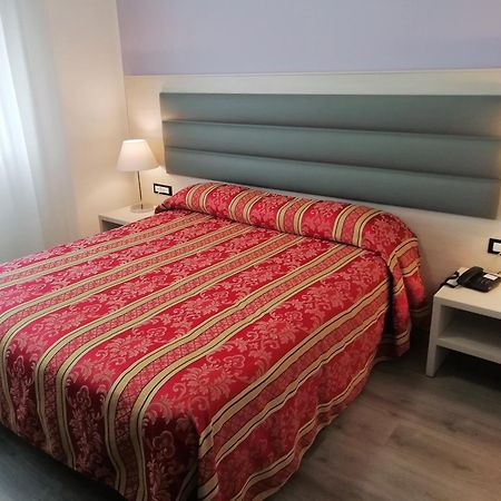 Hotel Kristall San Donà di Piave Eksteriør bilde