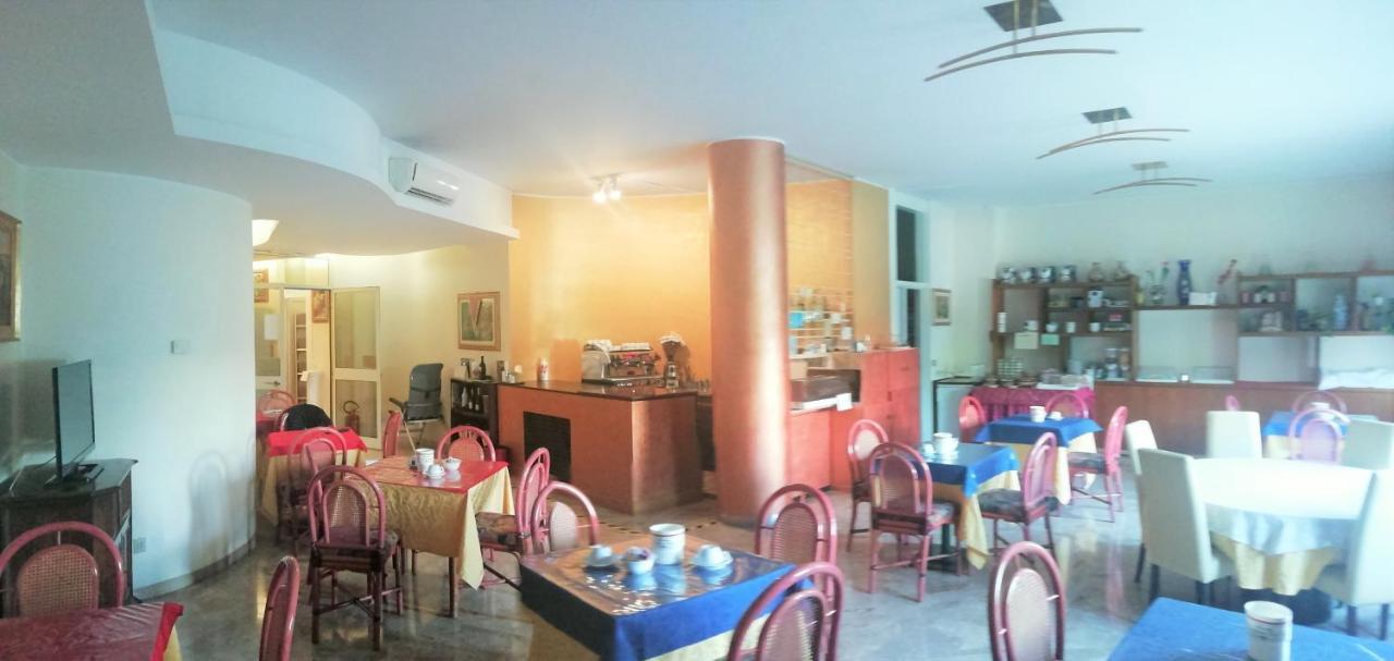 Hotel Kristall San Donà di Piave Eksteriør bilde