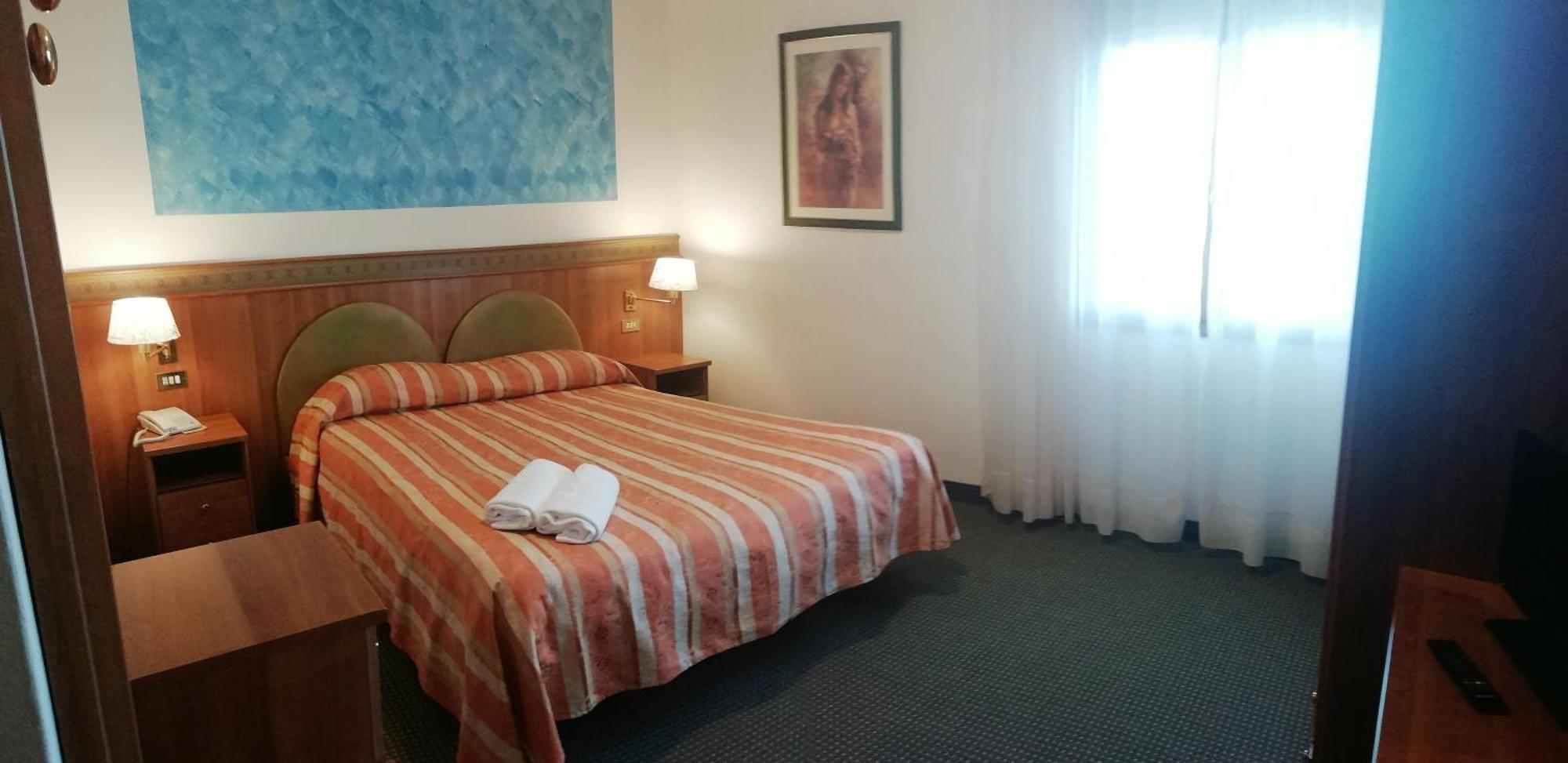 Hotel Kristall San Donà di Piave Eksteriør bilde